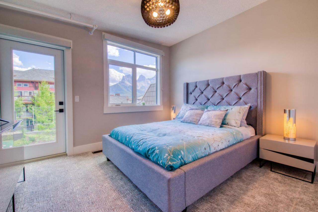 Nomad By Samsara Resort - Panorama Top View - 4Br & 5Bth Canmore Exterior photo